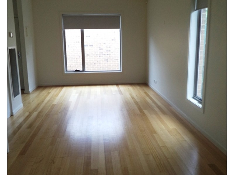 6/16 Young Street, Epping VIC 3076