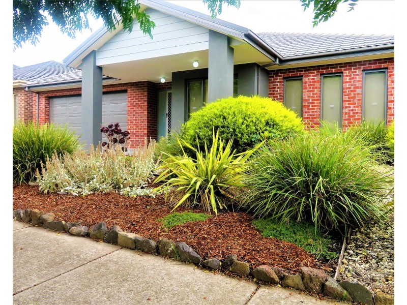 13 Salvador Drive, Epping VIC 3076