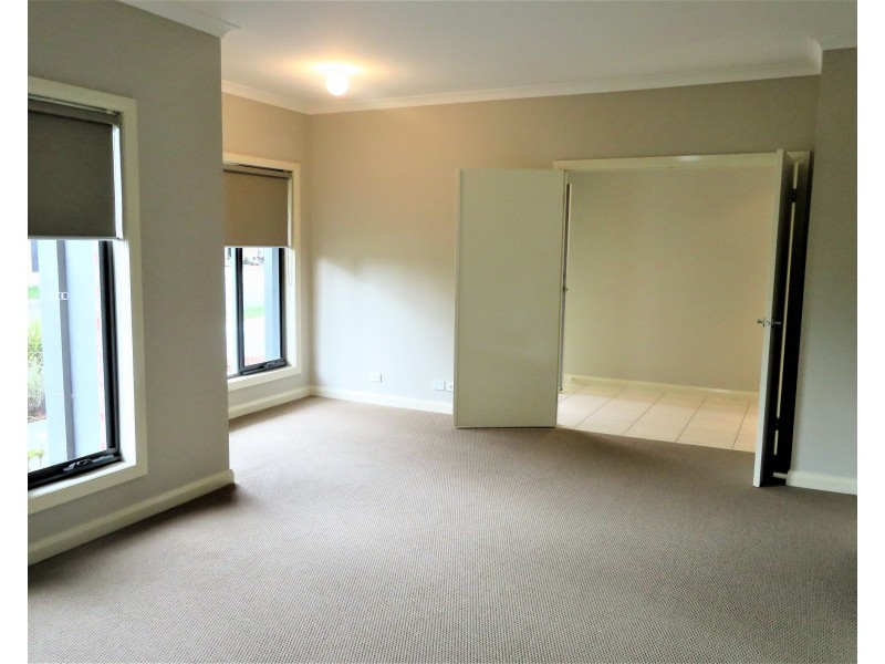 13 Salvador Drive, Epping VIC 3076