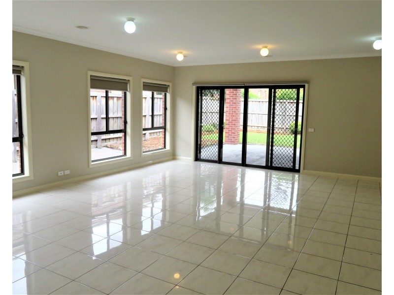 13 Salvador Drive, Epping VIC 3076