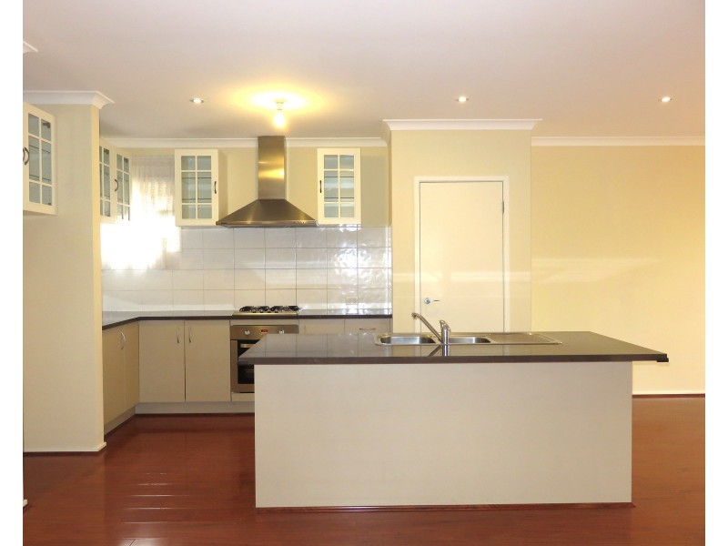 10 Loughton Avenue, Epping VIC 3076
