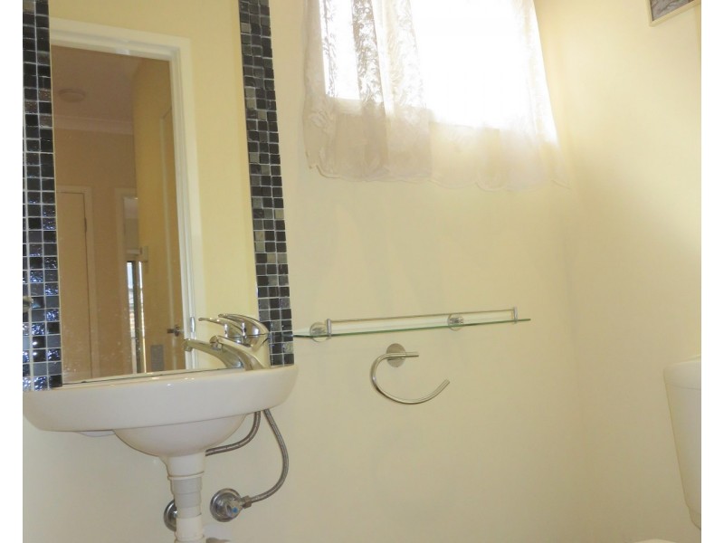 10 Loughton Avenue, Epping VIC 3076