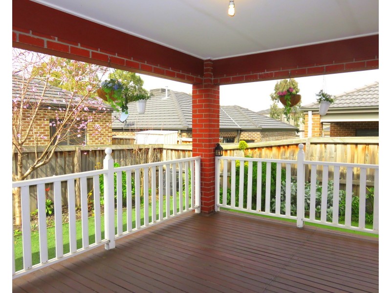 10 Loughton Avenue, Epping VIC 3076