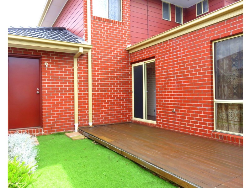 10 Loughton Avenue, Epping VIC 3076