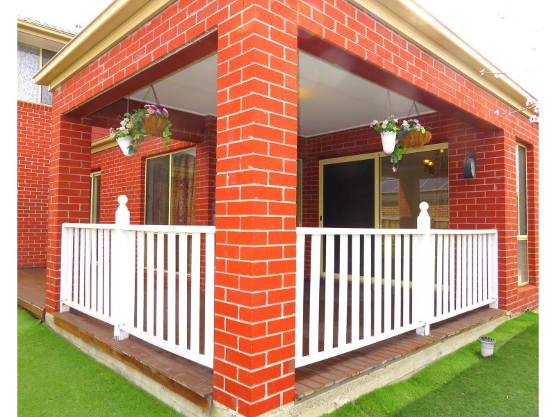 10 Loughton Avenue, Epping VIC 3076