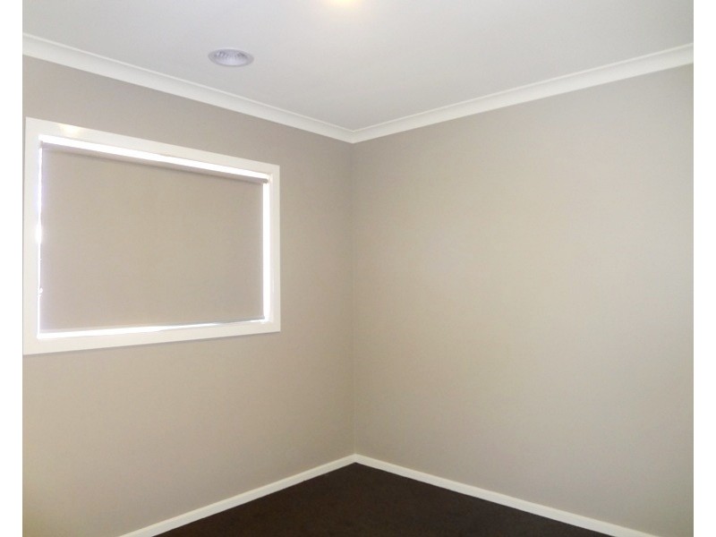 8 Rotino Crescent, Lalor VIC 3075