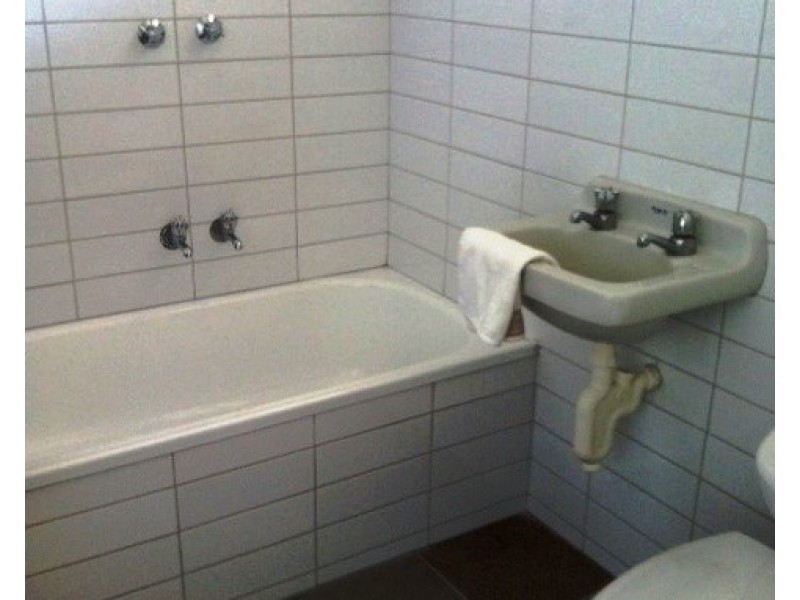 12/74 King William Street, Reservoir VIC 3073