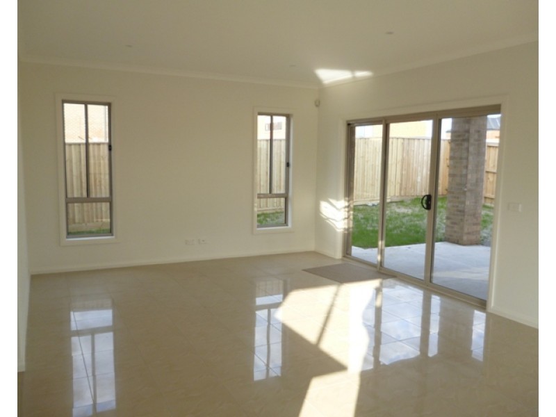 55 Goldminers Place, Epping VIC 3076