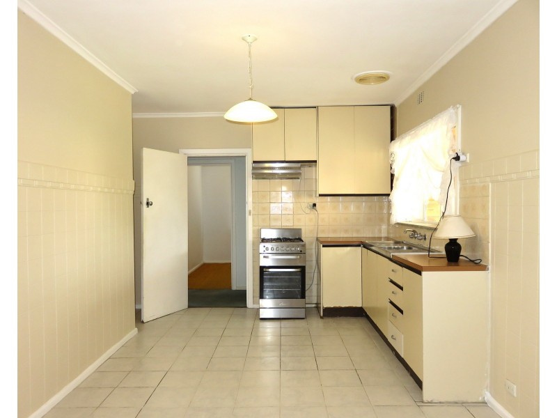 31 Dickens Street, Lalor VIC 3075