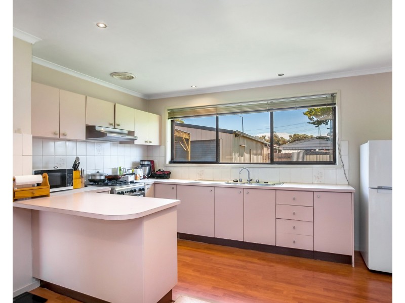 4 Martingale Court, Epping VIC 3076