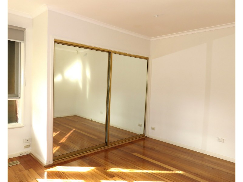 4 Gibson Street, Lalor VIC 3075