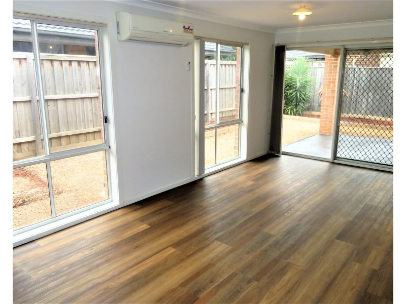 35 Ardenal Crescent, Lalor VIC 3075