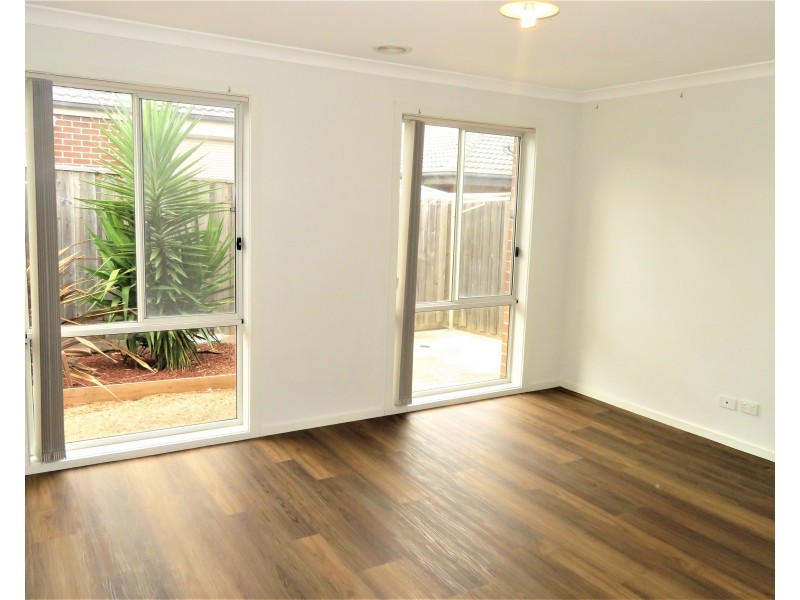 35 Ardenal Crescent, Lalor VIC 3075