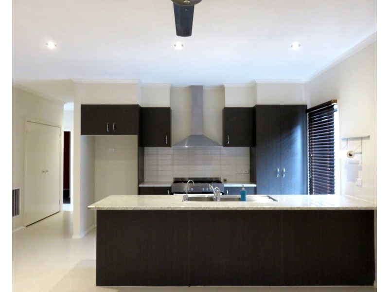 50 Broadleaf Drive, Epping VIC 3076
