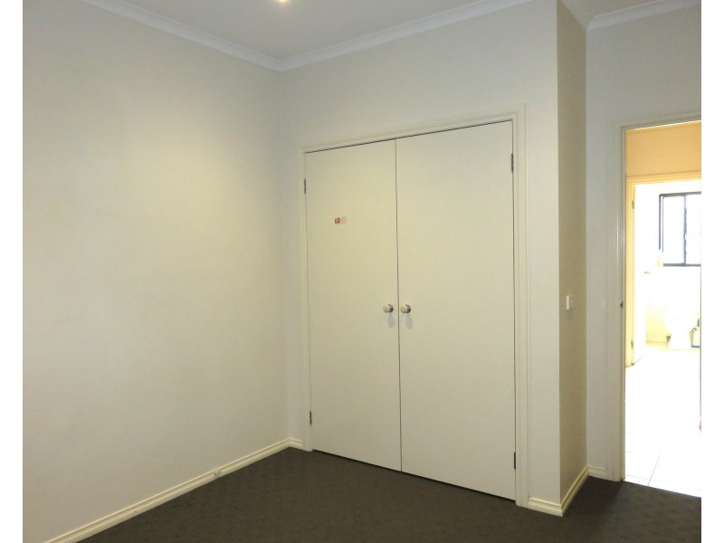 50 Broadleaf Drive, Epping VIC 3076
