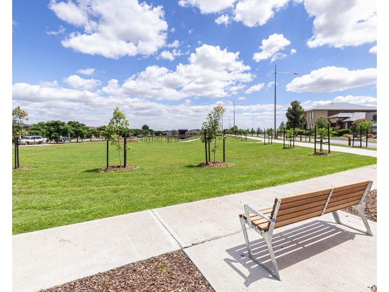 31 Camouflage Drive, Epping VIC 3076