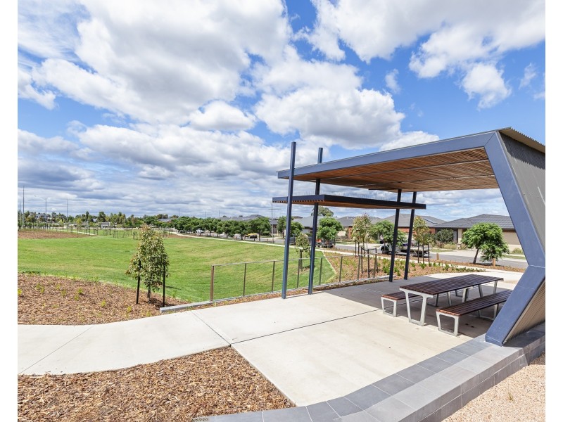 31 Camouflage Drive, Epping VIC 3076