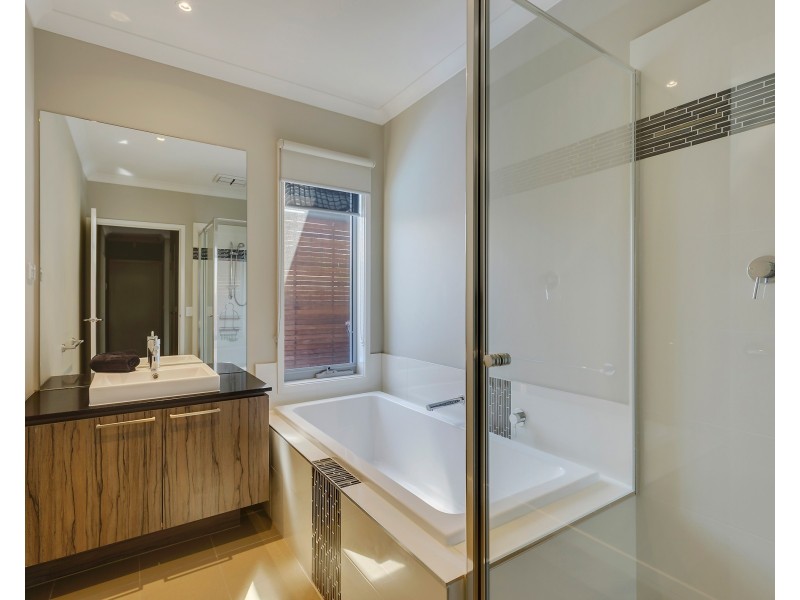 14 Potter Street, Wollert VIC 3750