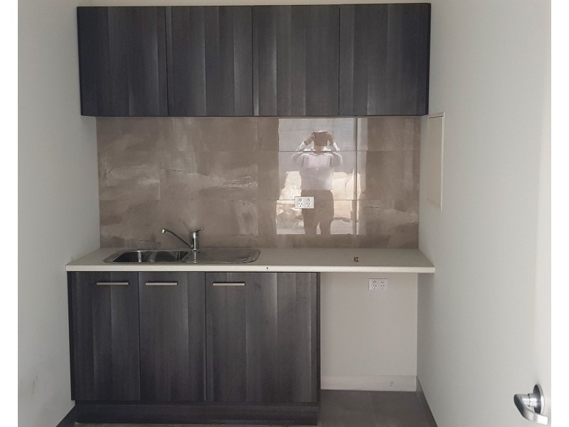 2/29 Yellowbox Drive, Craigieburn VIC 3064