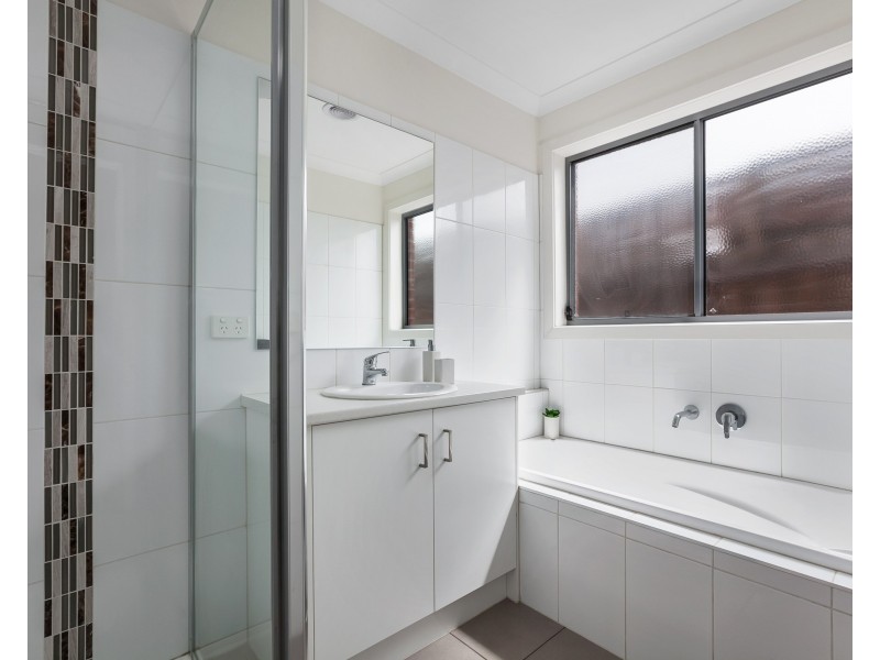 29 Succession Street, Doreen VIC 3754