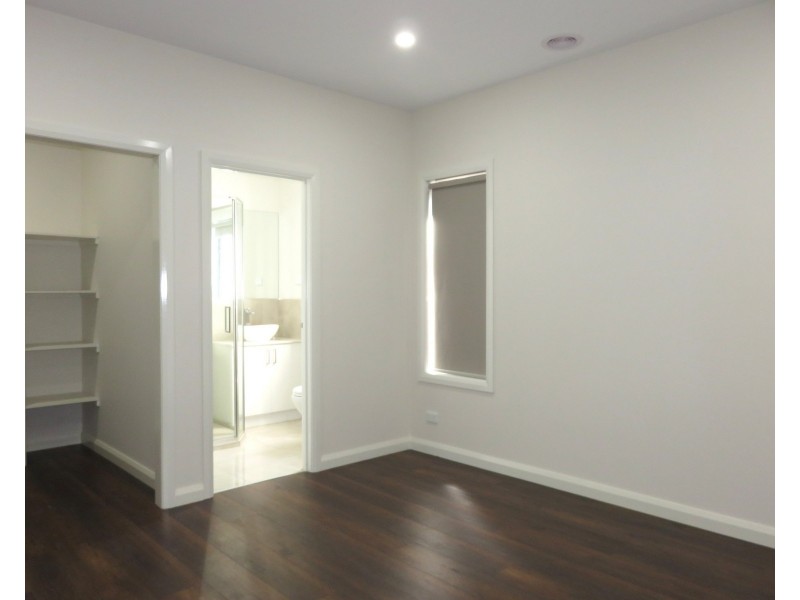 6 Ligures Street, Wollert VIC 3750