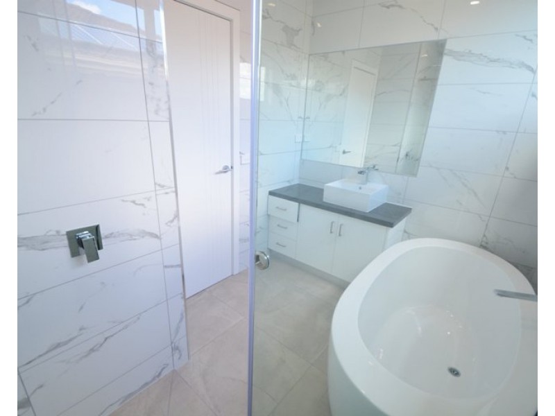 2/23 Wotan Drive, Epping VIC 3076