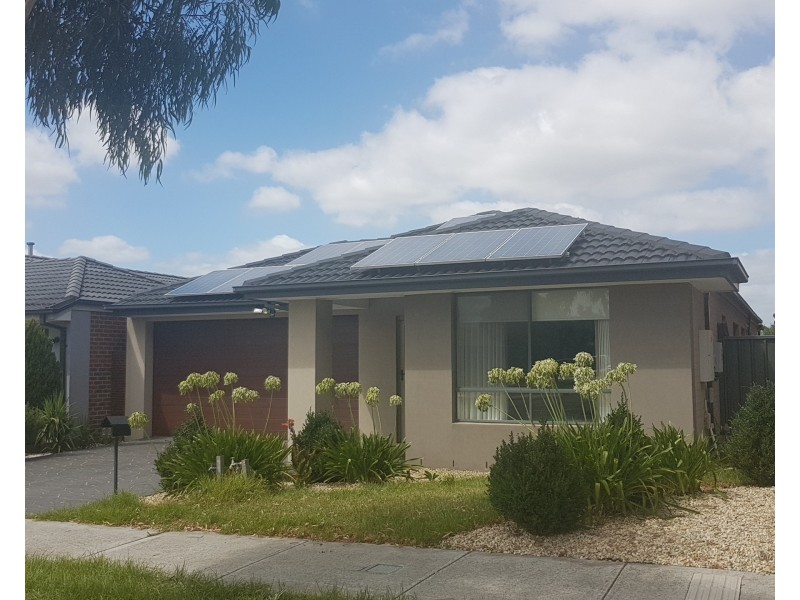 22 Pine Park Drive, Wollert VIC 3750