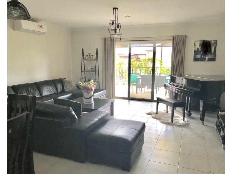 22 Pine Park Drive, Wollert VIC 3750