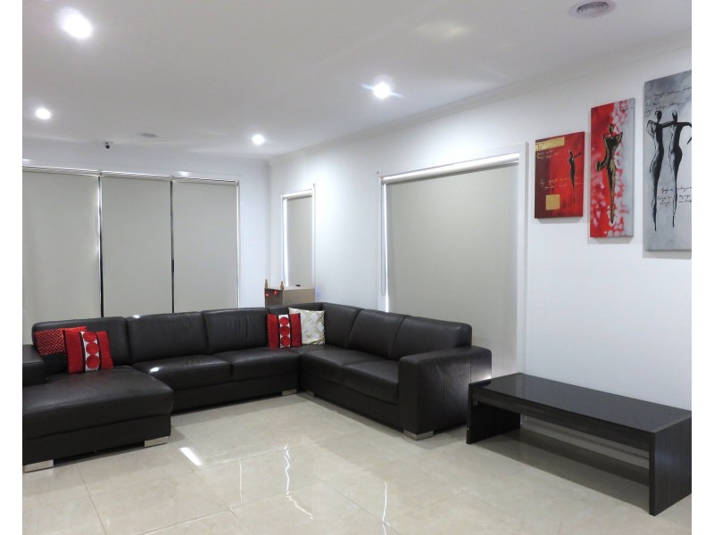 34 Willsmere Way, Mickleham VIC 3064