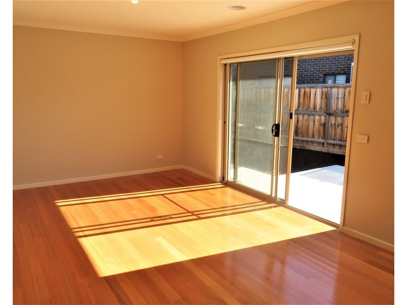 17 Vienna Chase, Lalor VIC 3075