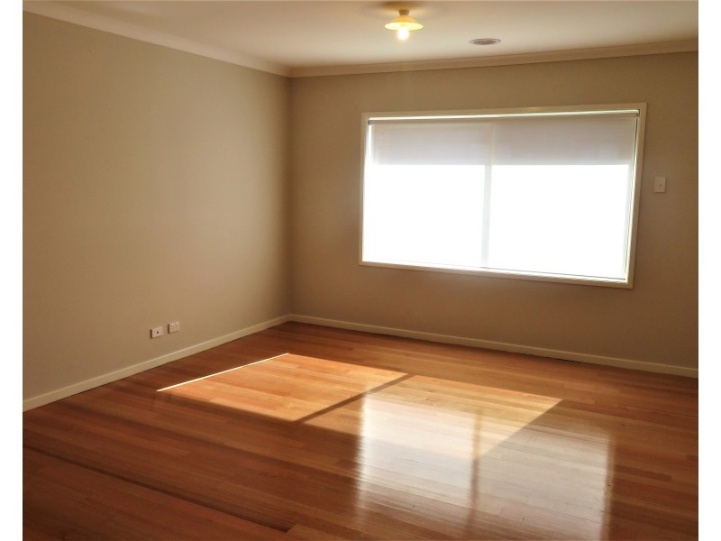 17 Vienna Chase, Lalor VIC 3075