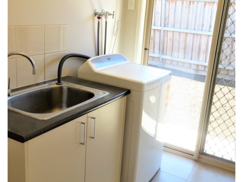 17 Vienna Chase, Lalor VIC 3075