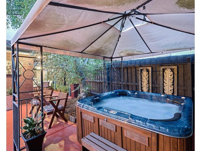 32 Northumberland Drive, Epping VIC 3076