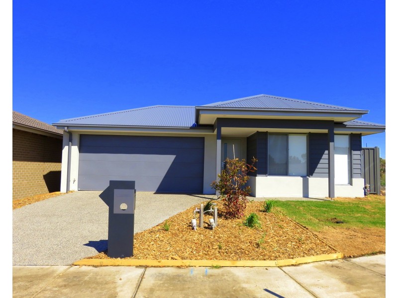 30 Cooney Circuit, Kalkallo VIC 3064