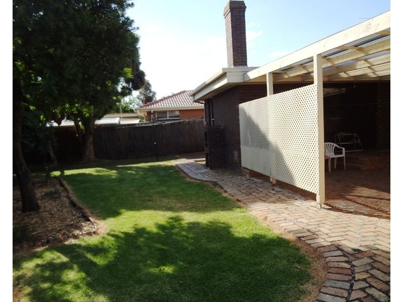 5 Severn Street, Epping VIC 3076