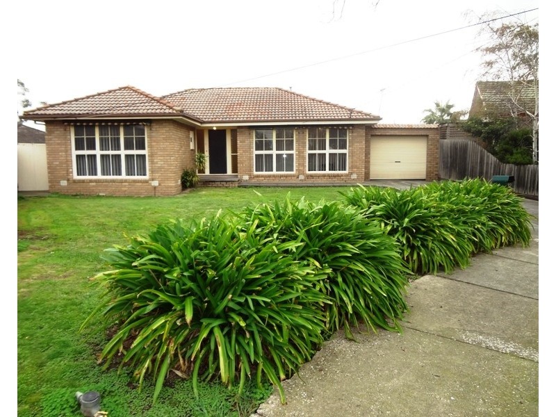 12 Magnolia Court, Lalor VIC 3075