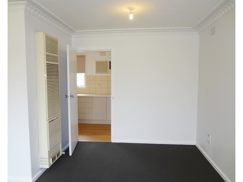 12 Magnolia Court, Lalor VIC 3075