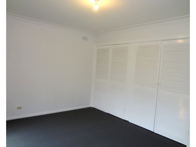 12 Magnolia Court, Lalor VIC 3075