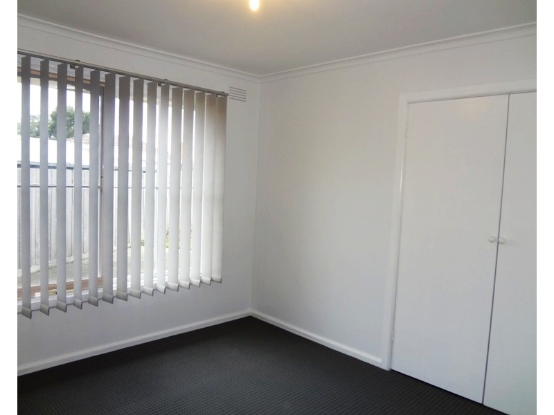 12 Magnolia Court, Lalor VIC 3075