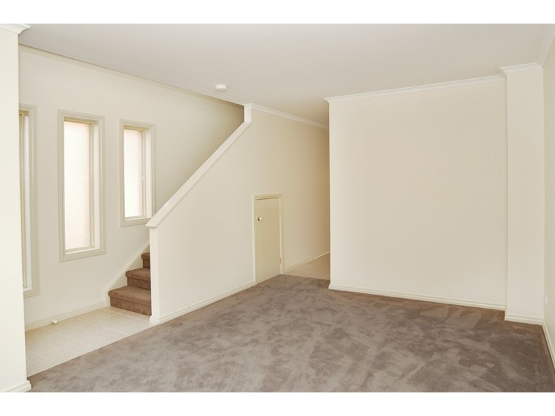 49/90 Edgars Road, Thomastown VIC 3074