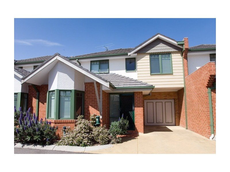 11/30 Young Street, Epping VIC 3076