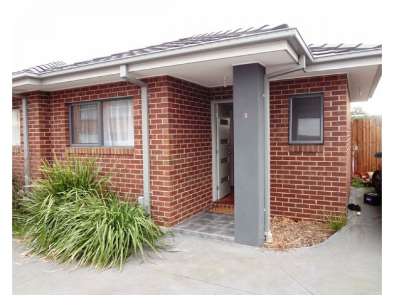 3/118 Curtin Avenue, Lalor VIC 3075