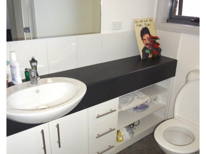 3/118 Curtin Avenue, Lalor VIC 3075