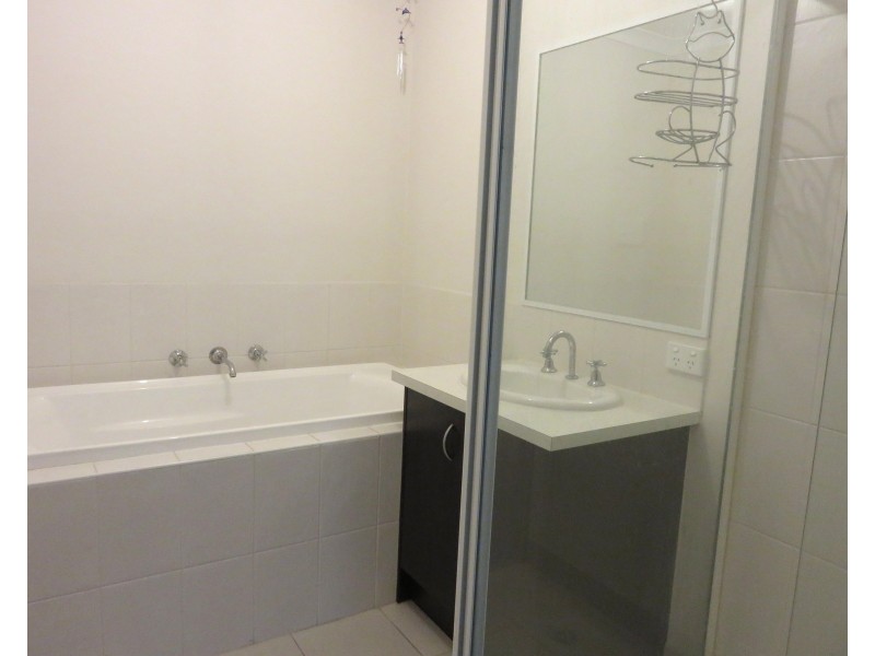 9 Dodd Lane, Epping VIC 3076