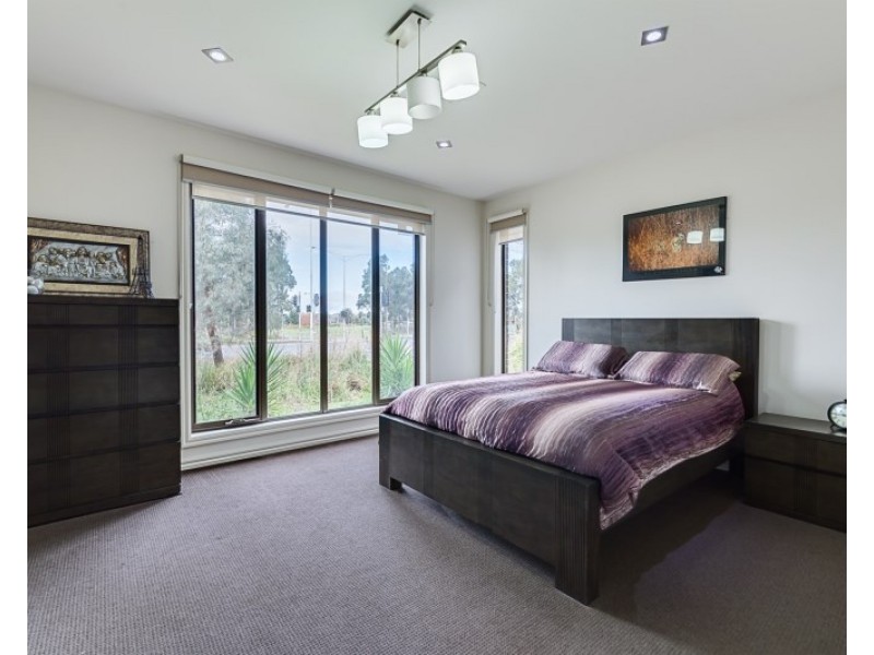 2 Edenvale Boulevard, Wollert VIC 3750