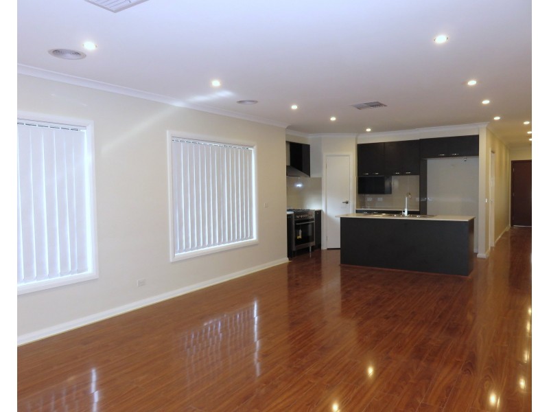 9 Dianella Avenue, Kalkallo VIC 3064