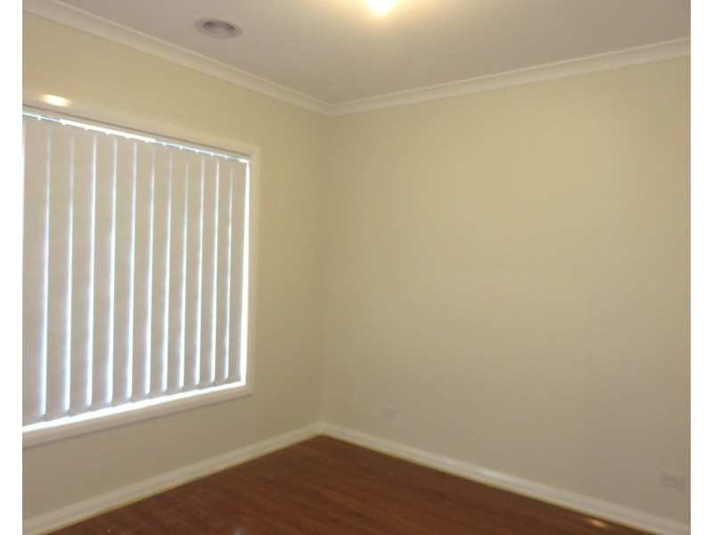 9 Dianella Avenue, Kalkallo VIC 3064