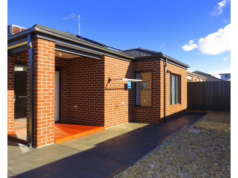 9 Dianella Avenue, Kalkallo VIC 3064