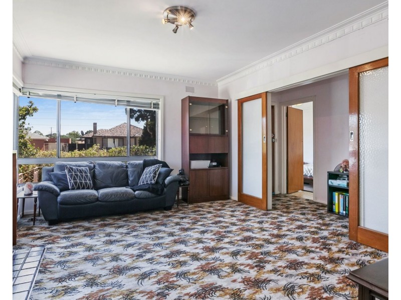 17 Juniper Crescent, Thomastown VIC 3074