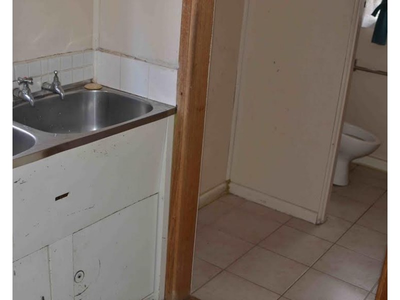 4 Browning Street, Kingsbury VIC 3083